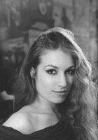 Stella - Tutor Image