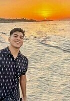 Hunter - Tutor Image