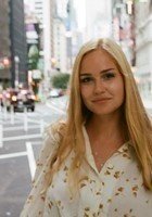 Christianne - Tutor Image